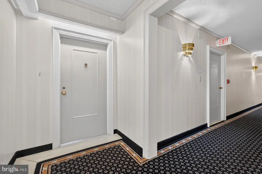 5802 Nicholson #2-706, North Bethesda, MD 20852 - #3