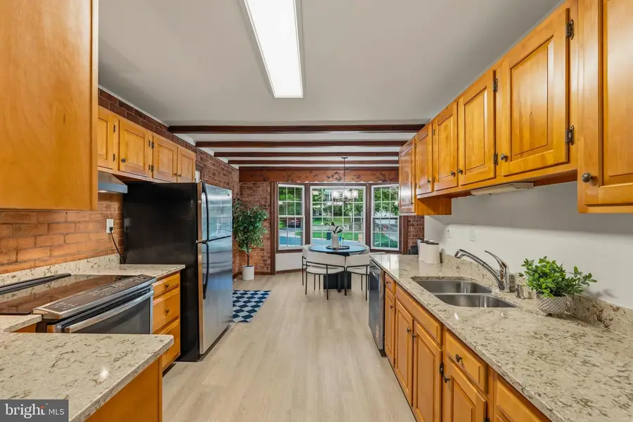 11906 Renwood Ln, North Bethesda, MD 20852 - #2
