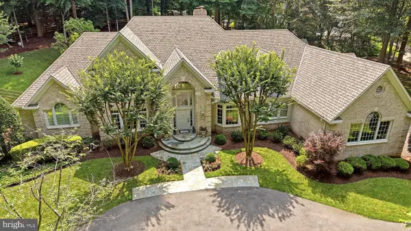11216 River View Dr, POTOMAC, MD 20854
