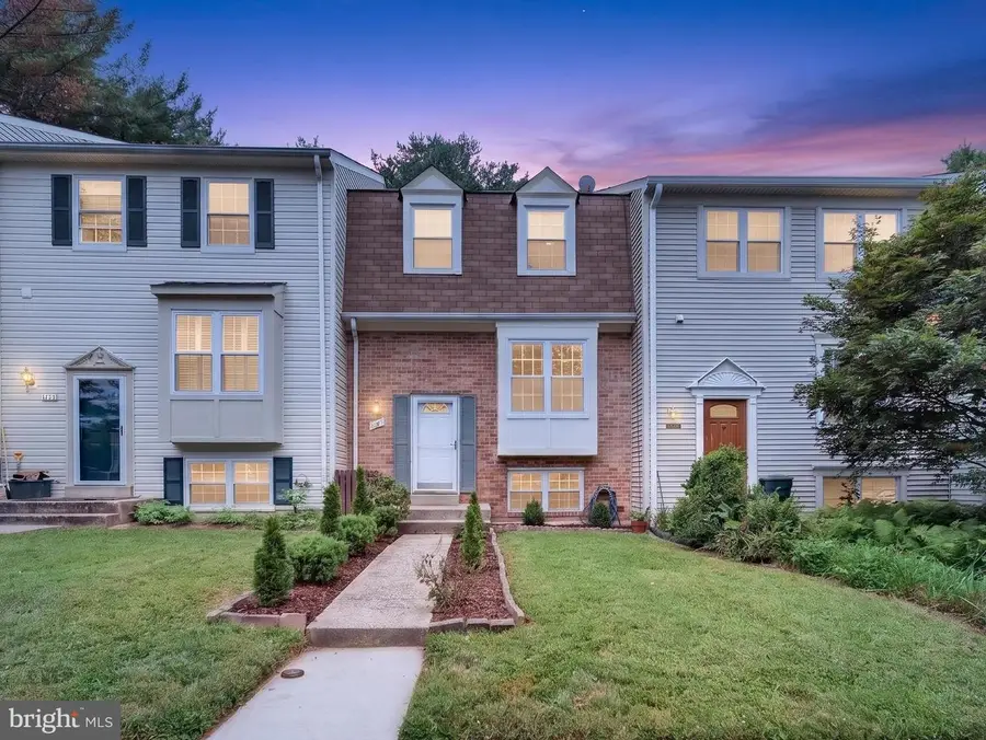 1017 Copperstone Ct, Rockville, MD 20852 - #2