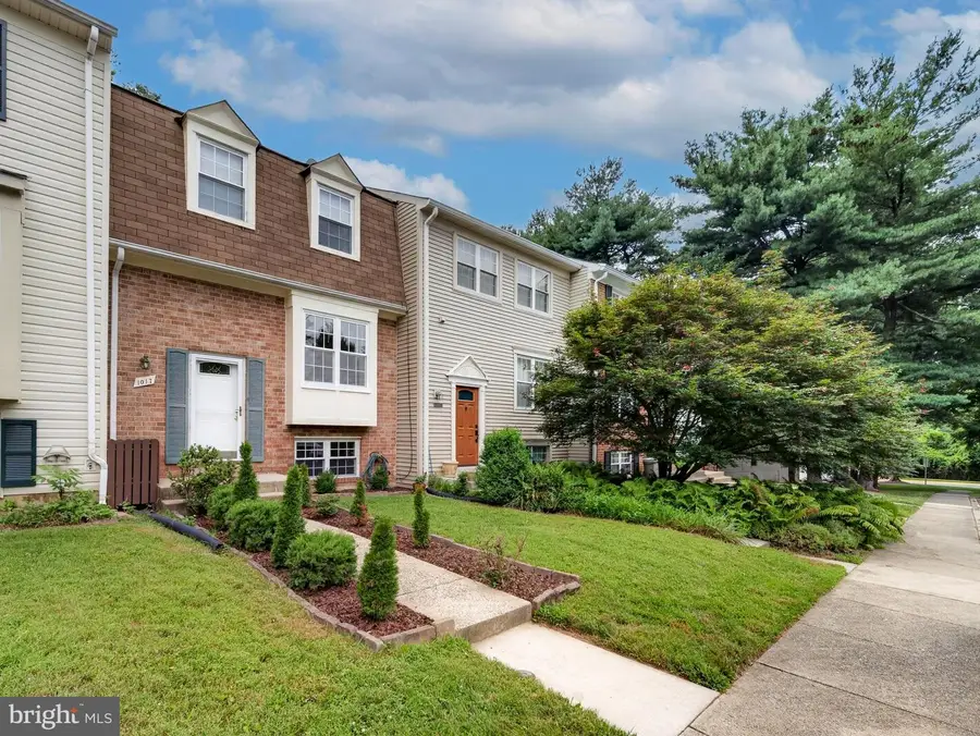 1017 Copperstone Ct, Rockville, MD 20852 - #3