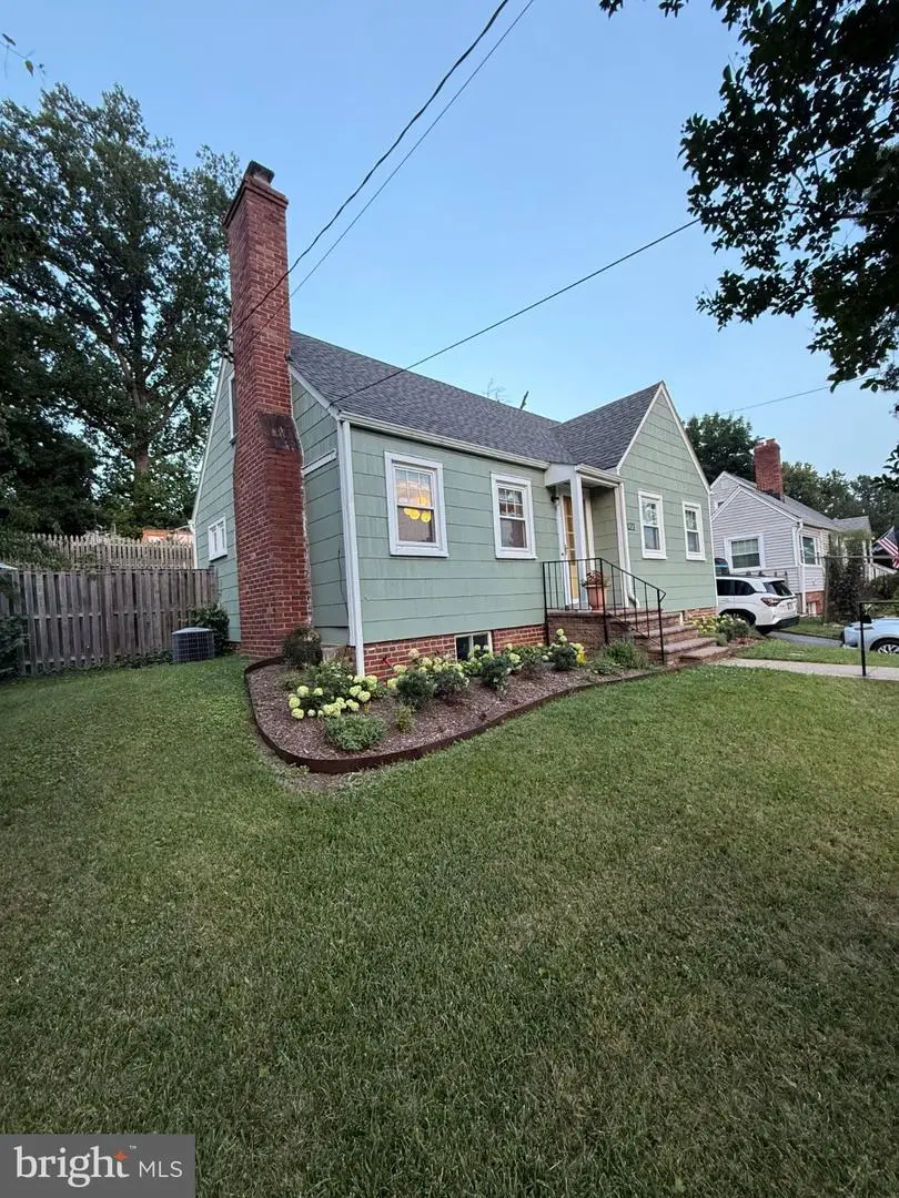 10717 St Paul St, Kensington, MD 20895 - #2