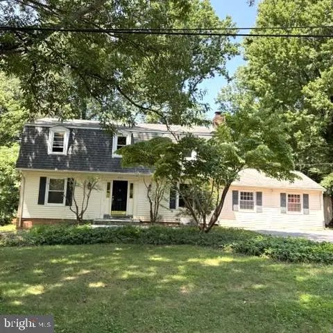 2429 Parallel Ln, SILVER SPRING, MD 20904