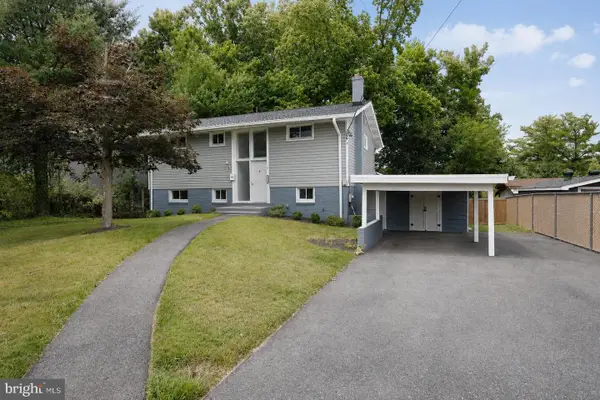 13802 Marianna Dr, ROCKVILLE, MD 20853