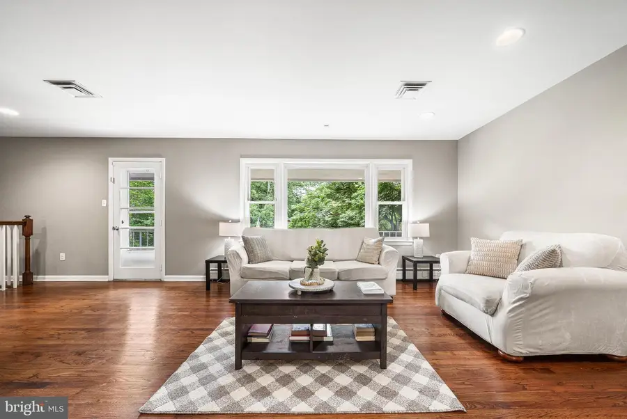 1213 Dale Dr, Silver Spring, MD 20910 - #2