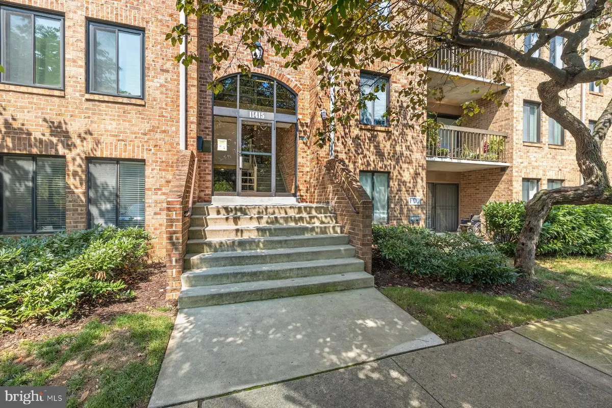 11415 Commonwealth Dr #204, Rockville, MD 20852 - #1