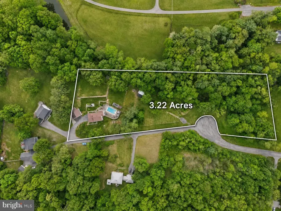 26135 Viewland Dr, Damascus, MD 20872 - #2