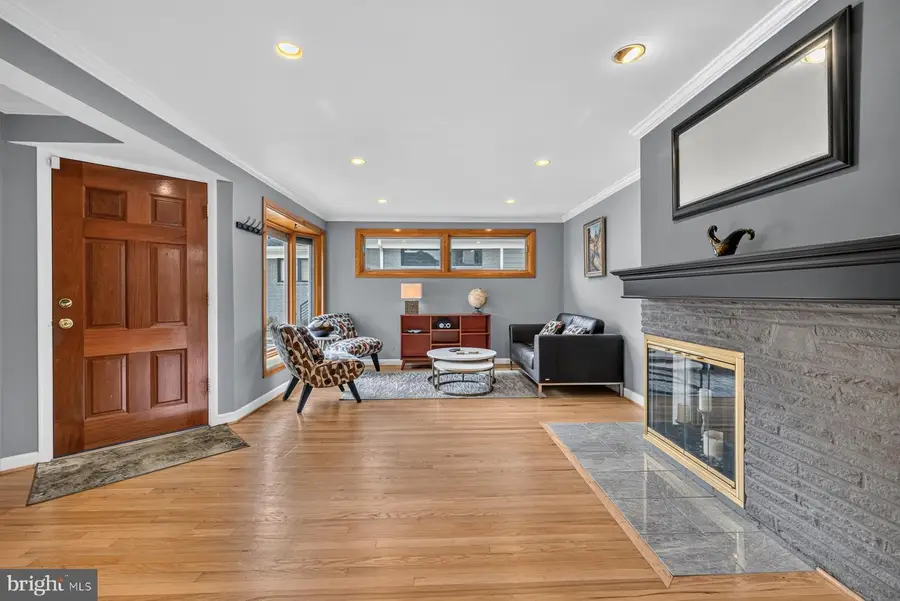 5105 Flanders Ave, Kensington, MD 20895 - #3