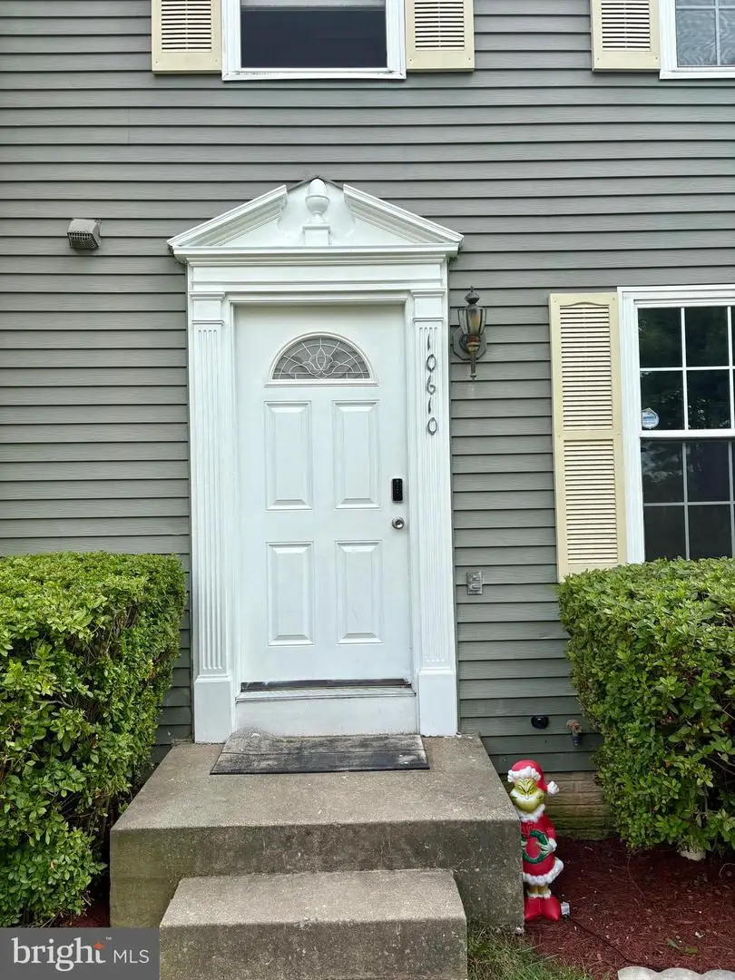 10610 Chisholm Landing Ter, North Potomac, MD 20878 - #2