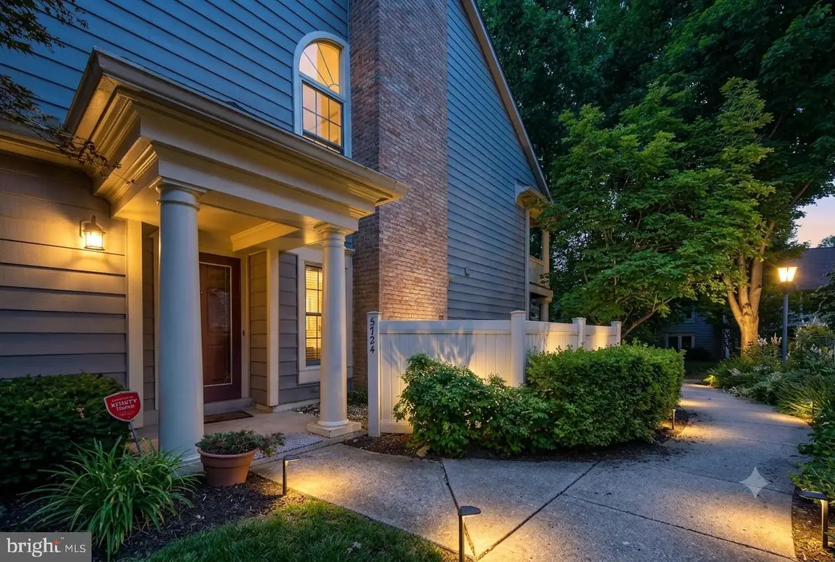5724 Mayfair Manor Dr #99, Rockville, MD 20852 - #1