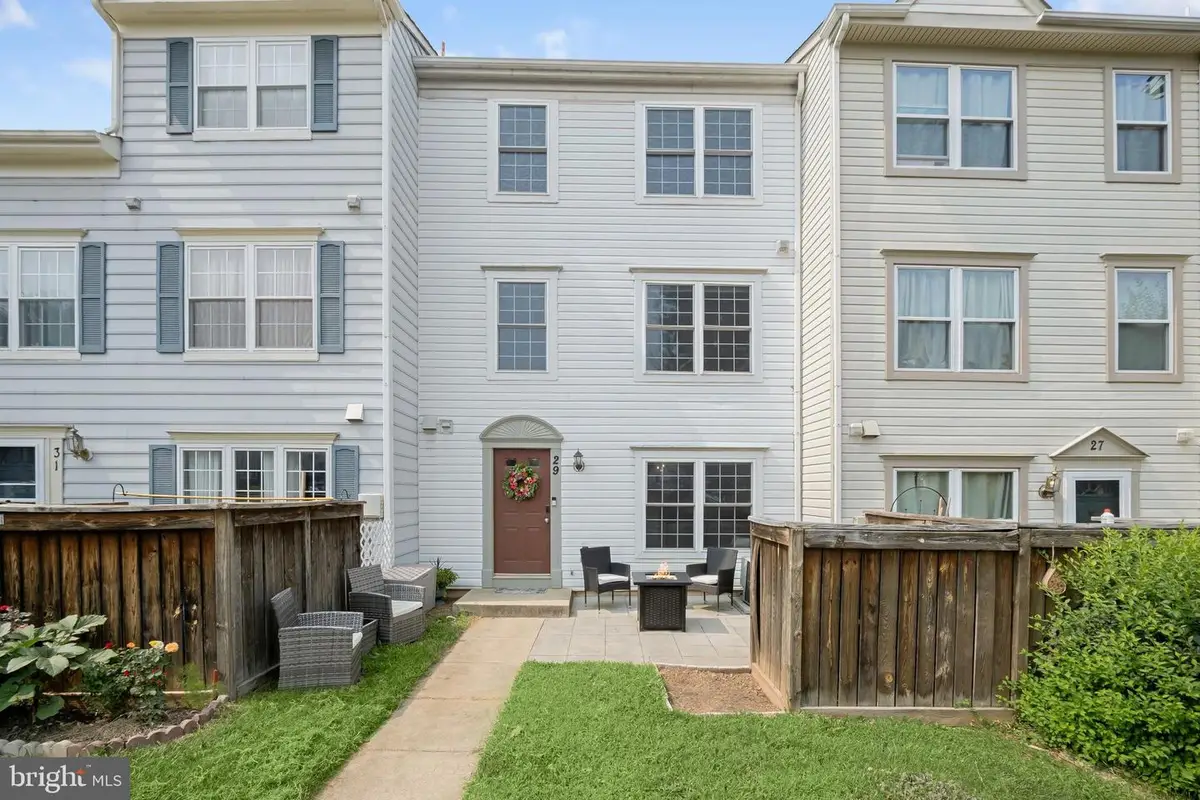 29 Highstream Ct #1027, Germantown, MD 20874 - #1