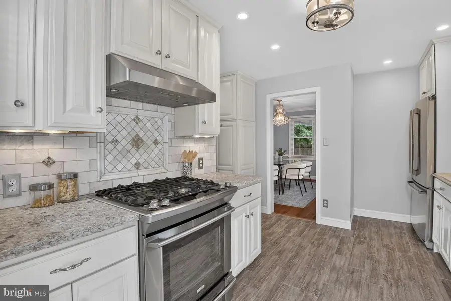 201 East Indian Spring Dr, Silver Spring, MD 20901 - #2