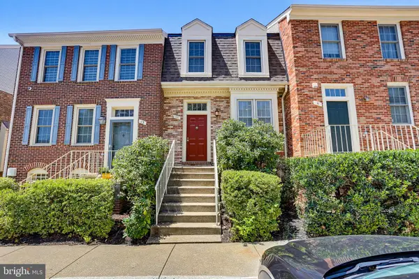 11 Grove Ridge Ct #70, ROCKVILLE, MD 20852