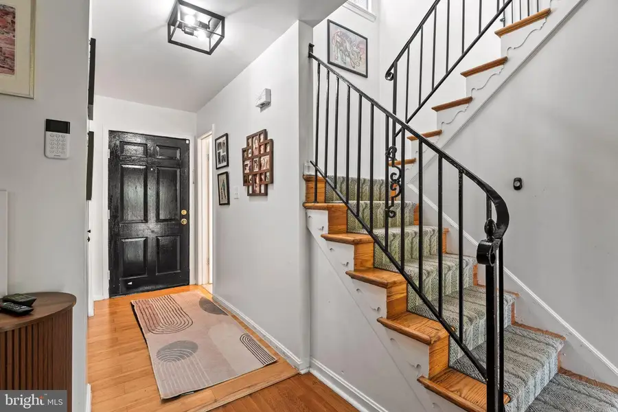 1007 Arcola Ave, Silver Spring, MD 20902 - #2