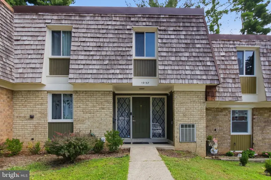 19157 Stedwick Dr, Montgomery Village, MD 20886 - #2