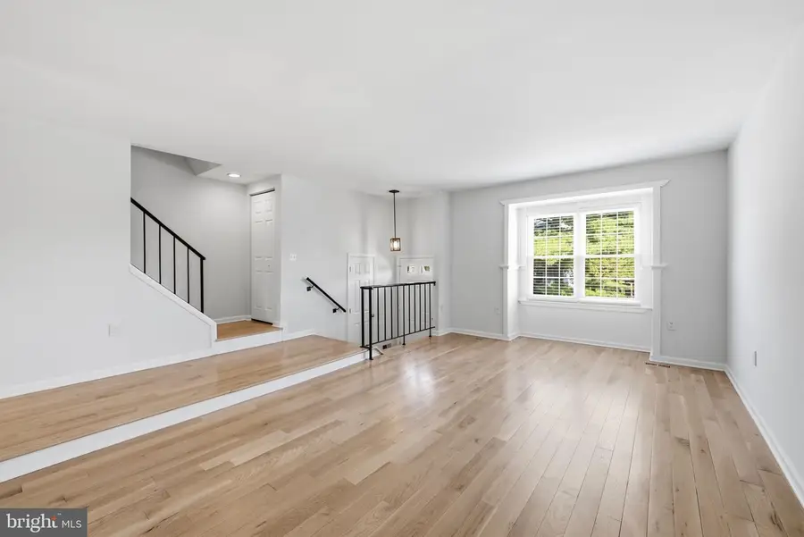 7 Lazy Hollow Way, Gaithersburg, MD 20878 - #2