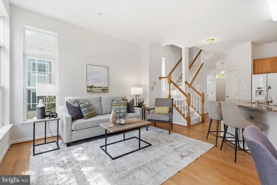 326 Chestnut Hill St, Gaithersburg, MD 20878 - #2