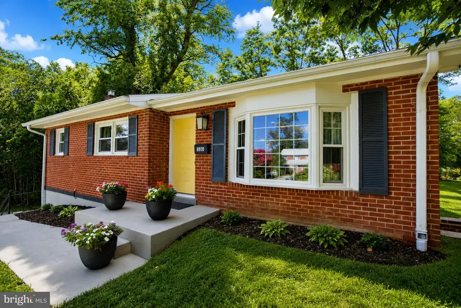 8808 Leonard Dr, Silver Spring, MD 20910 - #2