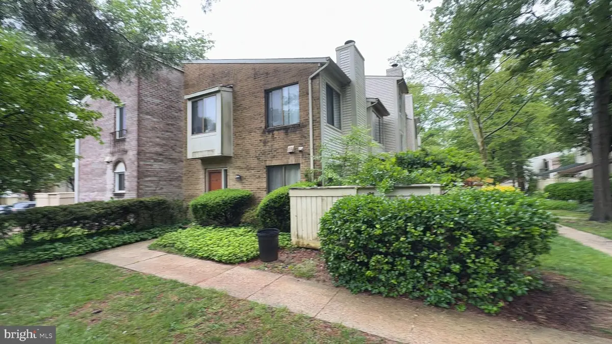 20200 Spring Haven Ct, Gaithersburg, MD 20886 - #1