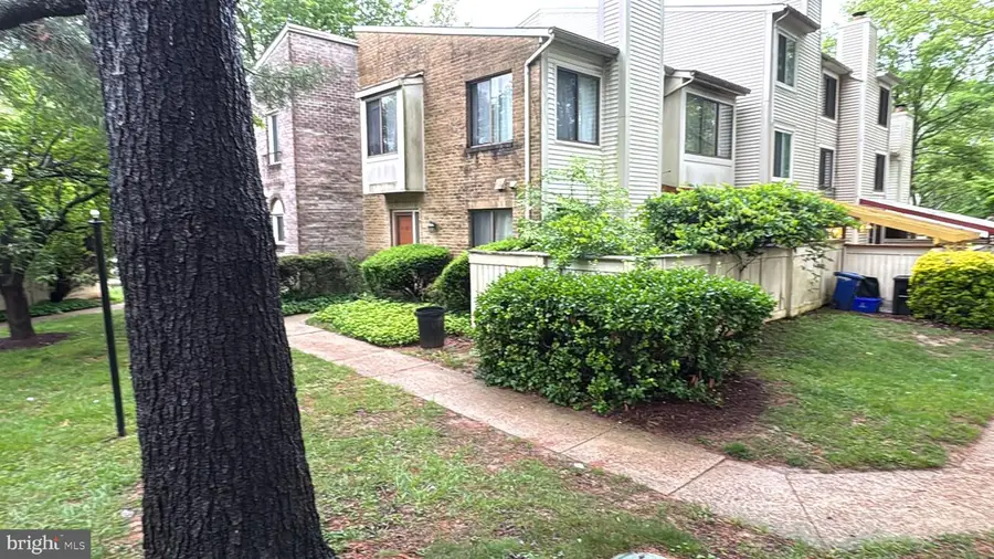 20200 Spring Haven Ct, Gaithersburg, MD 20886 - #3