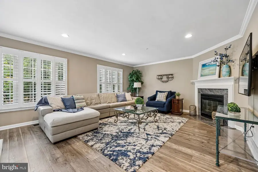 211 Ridgepoint Pl, Gaithersburg, MD 20878 - #3