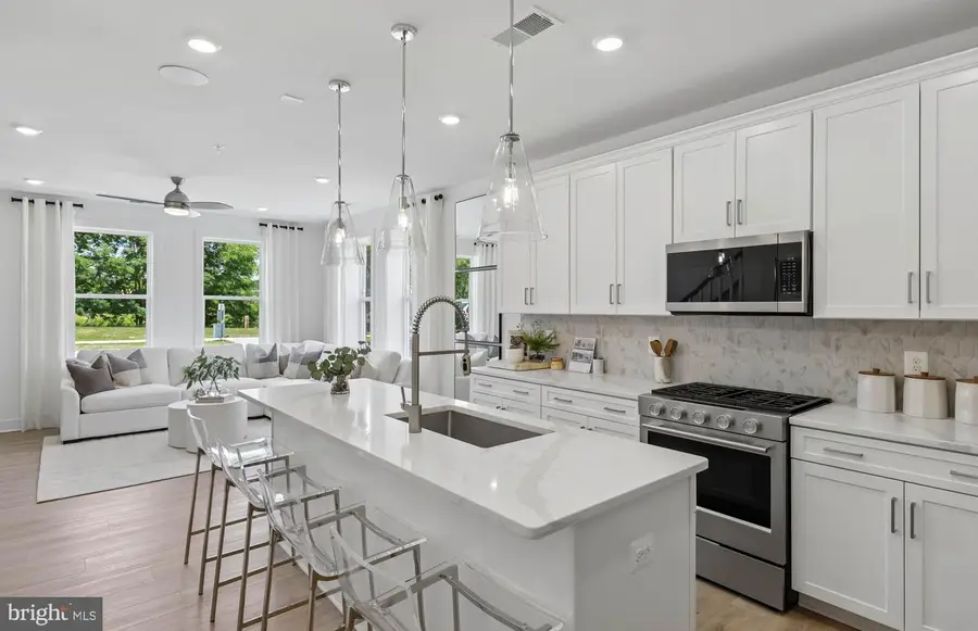 316 Legacy St, Gaithersburg, MD 20878 - #2
