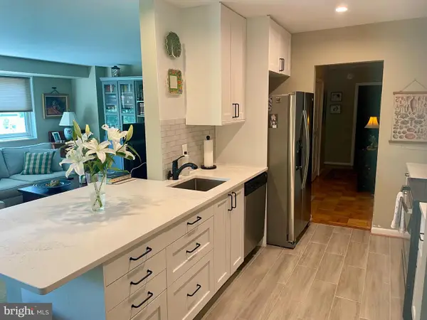 5100 Dorset Ave #309, CHEVY CHASE, MD 20815
