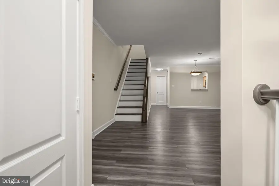 3813 Chesterwood Dr #3813, Silver Spring, MD 20906 - #3