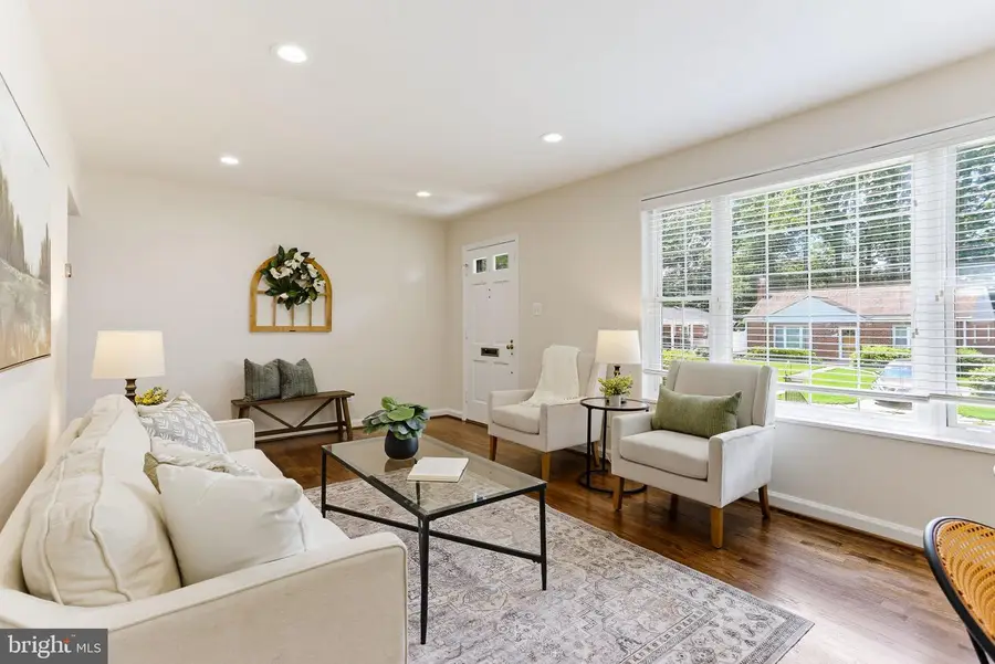 11517 Soward Dr, Silver Spring, MD 20902 - #3