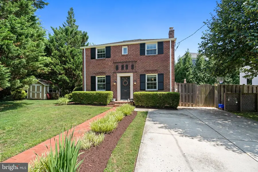 4900 Greenway Dr, Bethesda, MD 20816 - #3