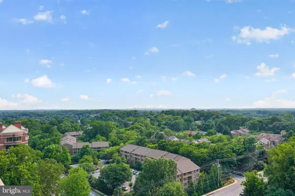 5809 Nicholson Ln #1505, ROCKVILLE, MD 20852