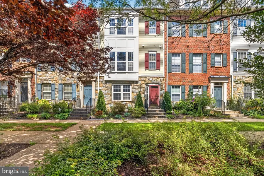 1031 Gaither Rd, Rockville, MD 20850 - #2
