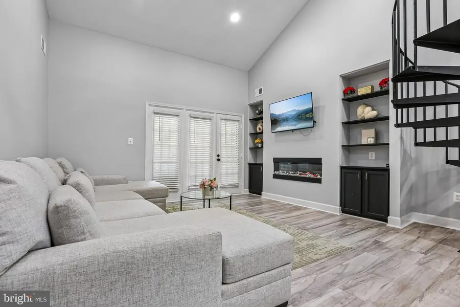 13062 Shadyside Ln #95-6, Germantown, MD 20874 - #2