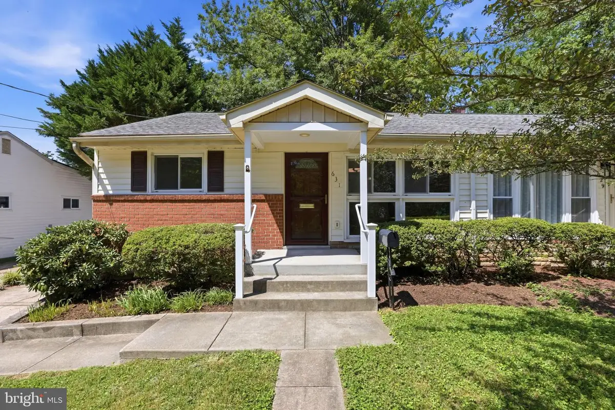 Address Withheld By Seller, Rockville, MD 20850 - #1