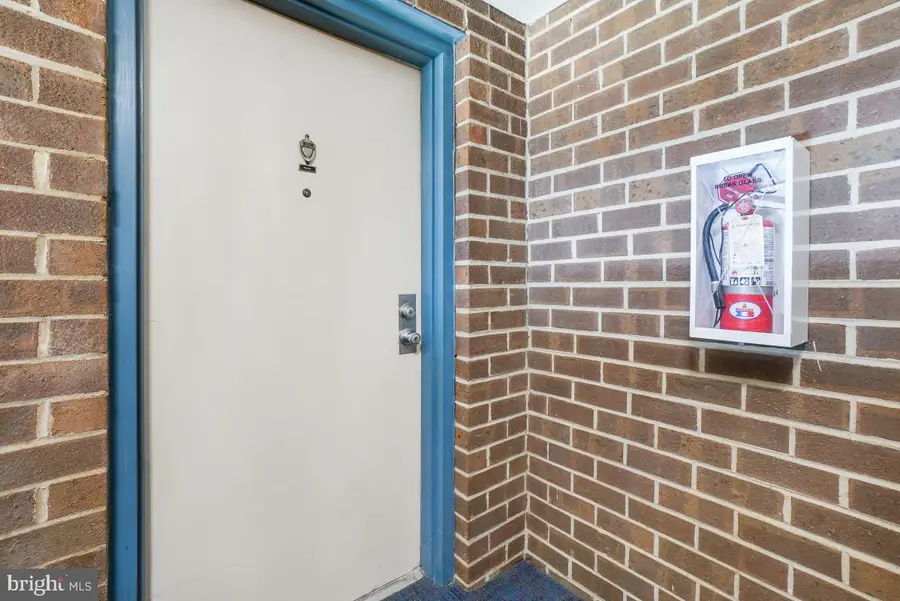 454 Girard St #373, Gaithersburg, MD 20877 - #2