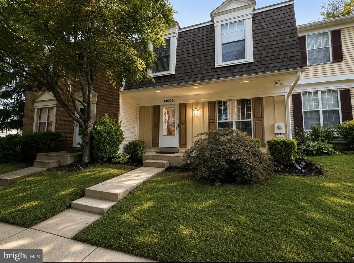 13005 Pickering Dr, Germantown, MD 20874 - #1