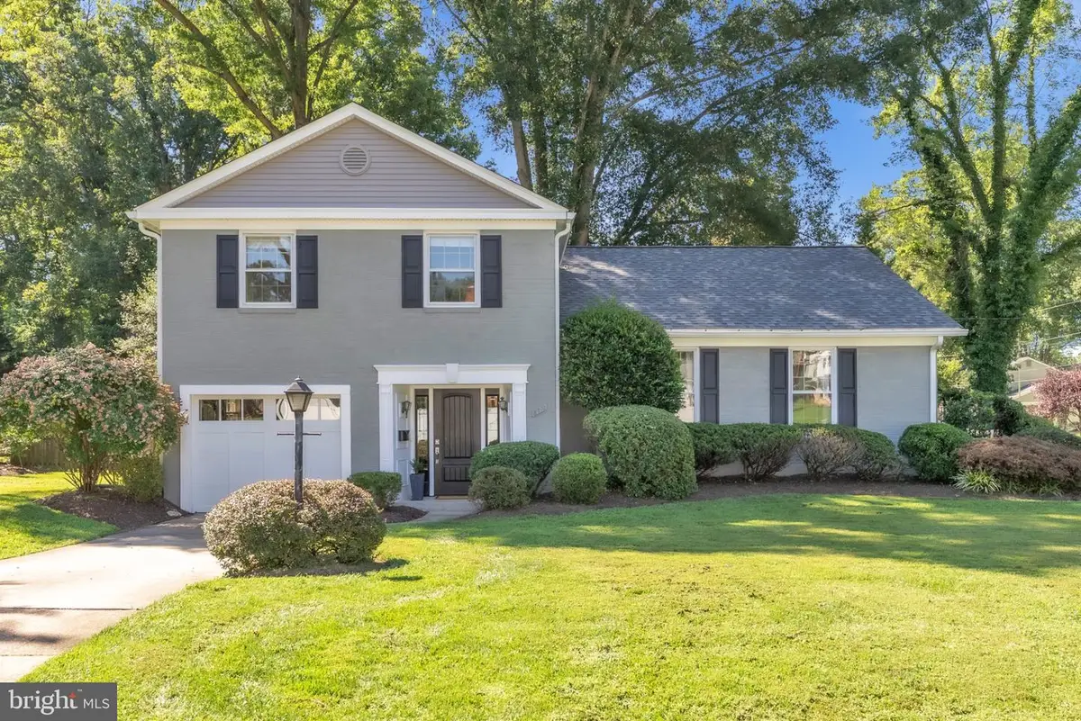 8710 Yarmouth Ct, Potomac, MD 20854 - #1