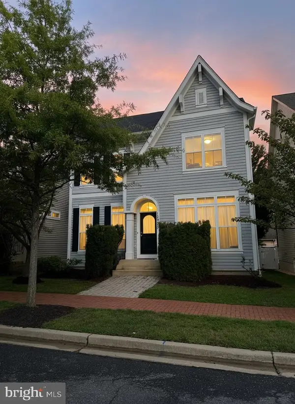 12953 Clarks Crossing Dr, CLARKSBURG, MD 20871