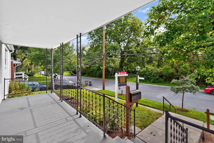 708 1st St, Rockville, MD 20851 - #3