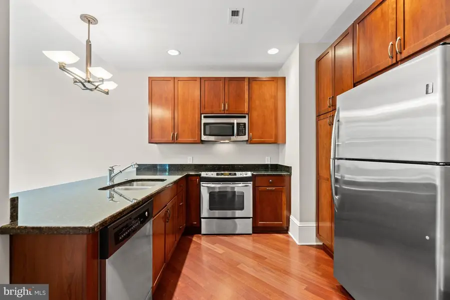 9610 Dewitt Dr #sh203, Silver Spring, MD 20910 - #2