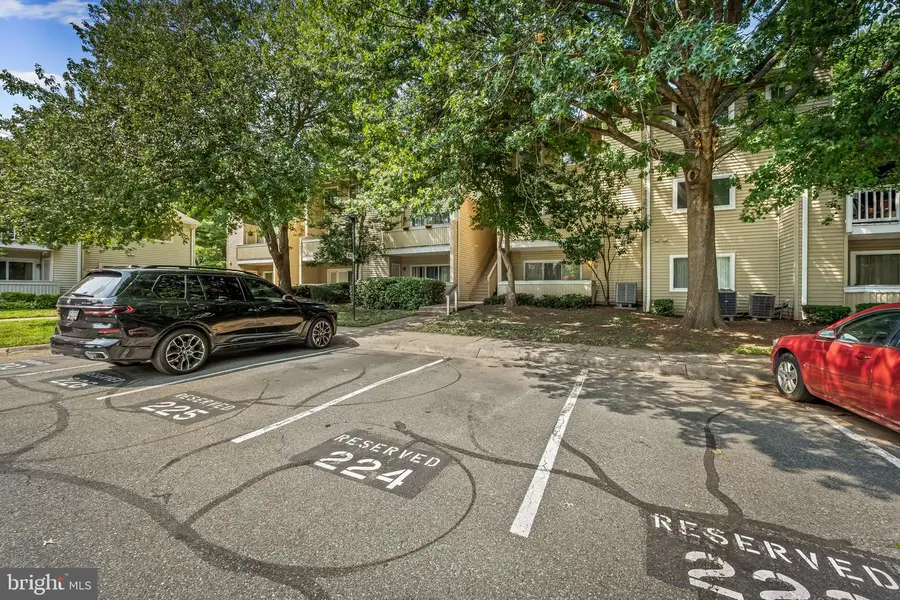 18241 Swiss Cir #4, Germantown, MD 20874 - #2