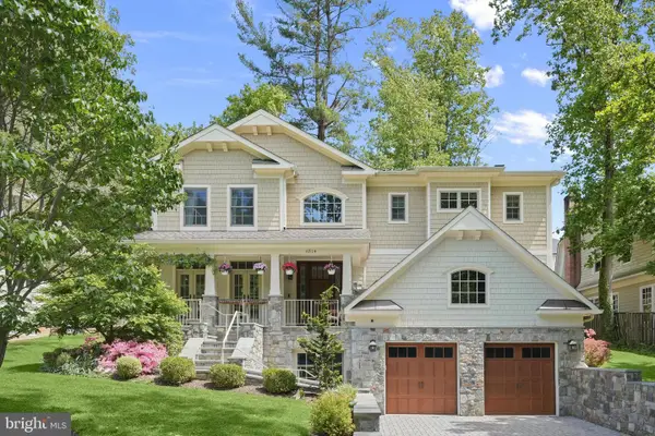 6314 Walhonding Rd, BETHESDA, MD 20816