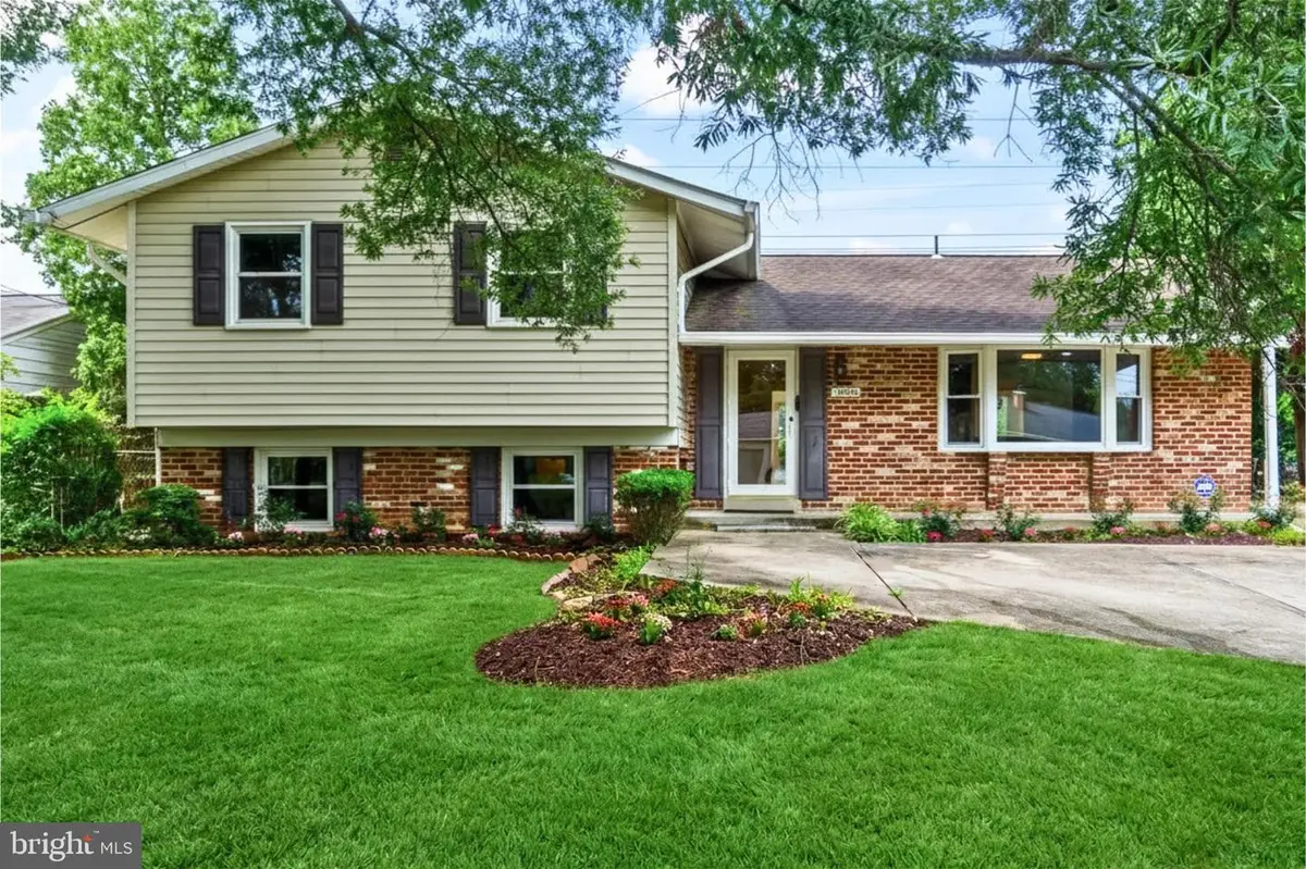 11820 Enid Dr, Potomac, MD 20854 - #1