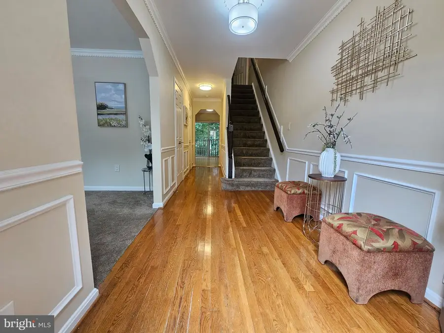 3 Castle Cliff Ct, Silver Spring, MD 20904 - #2
