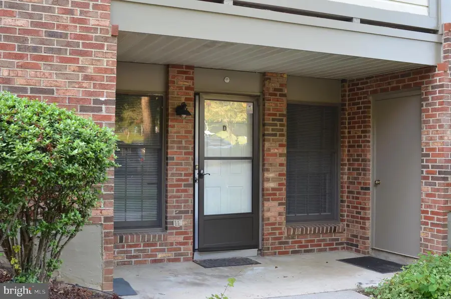18708 Caledonia Ct #d, Germantown, MD 20874 - #2
