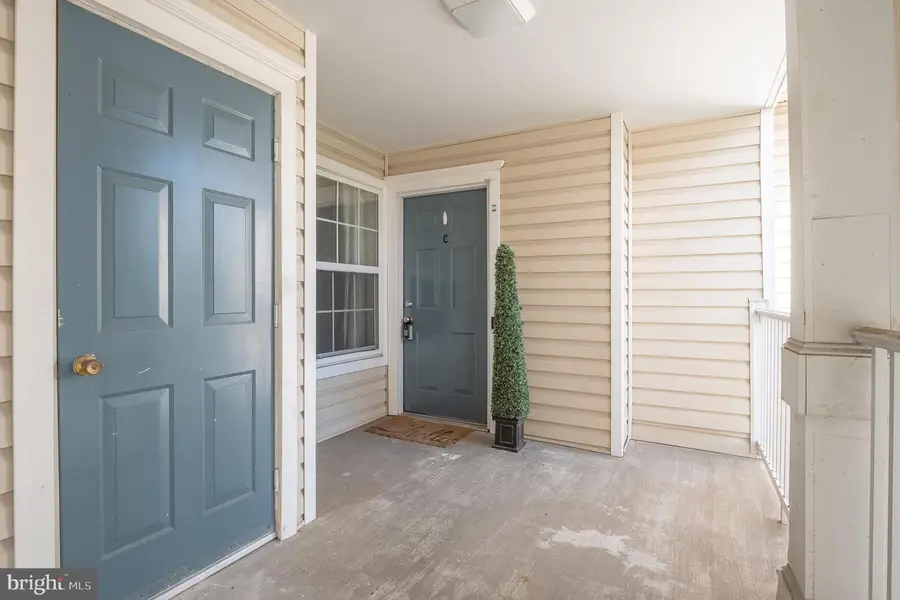 9810 Feathertree Ter #21, Montgomery Village, MD 20886 - #3