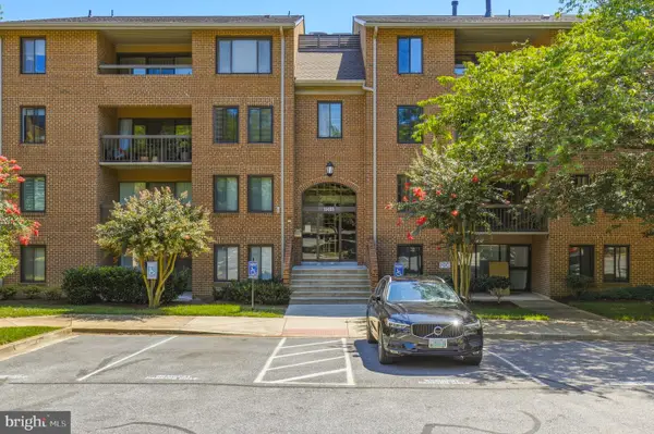 11405 Commonwealth  Dr #204, ROCKVILLE, MD 20852