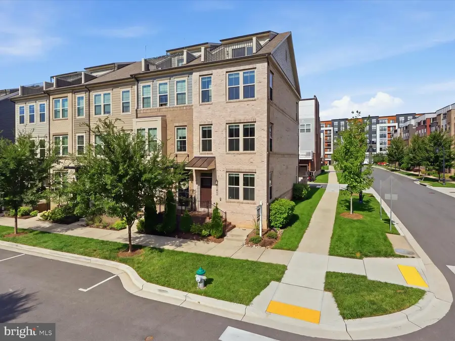 101 Stowe Dr, Gaithersburg, MD 20878 - #2