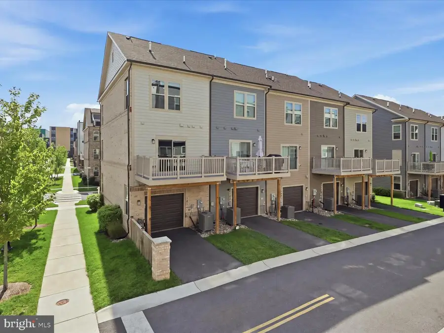 101 Stowe Dr, Gaithersburg, MD 20878 - #3