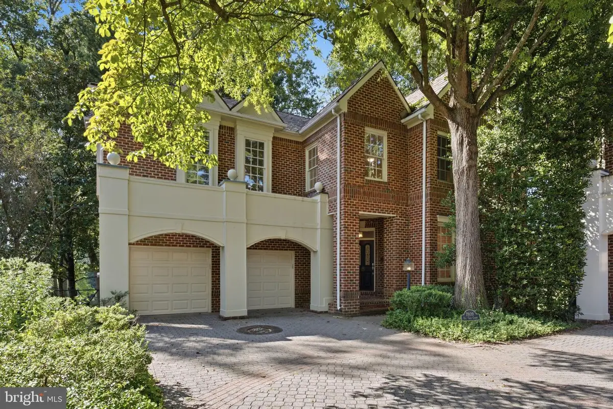 7809 Fox Gate Ct, Bethesda, MD 20817 - #1
